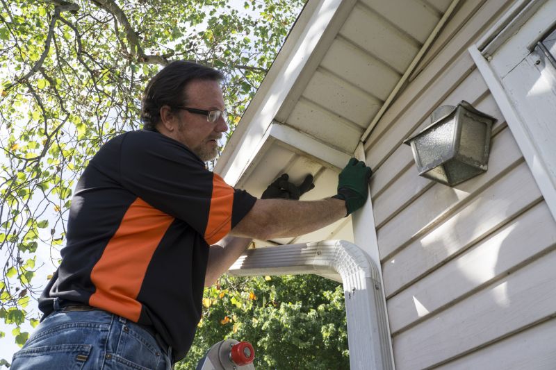 Leaking Gutter Repair Costs — Cost of Leaking Gutter Repair